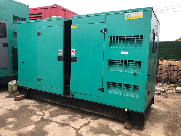 榆社怎样合理控制磷酸铁锂蓄电池的充放电倍率以延长其使用寿命？